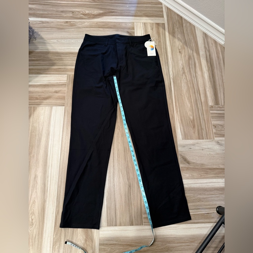 Vuori Men's Black Pants